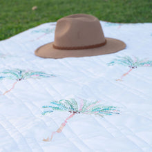 Load image into Gallery viewer, Pik Nik Australia Picnic Rugs