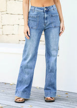 Load image into Gallery viewer, Betty Front Pocket Jeans