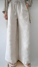Load image into Gallery viewer, Little Lies Tara Linen Pants