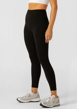 Load image into Gallery viewer, LORNA JANE AMY No Ride Phone Pocket Ankle Biter Leggings