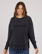 Load image into Gallery viewer, FOXWOOD Washed Simplified Crew