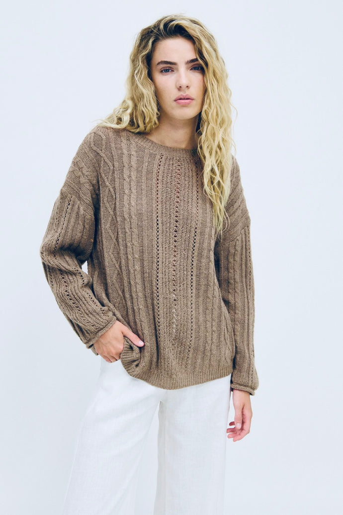 Little Lies Curved Cable Knit