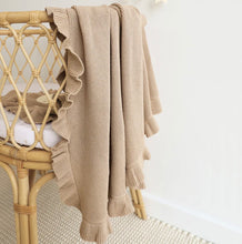 Load image into Gallery viewer, SNUGGLEHUNNY Ruffle Blanket