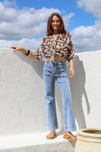 Load image into Gallery viewer, Betty Front Pocket Jeans
