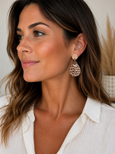 Load image into Gallery viewer, Princess Earrings