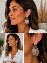 Load image into Gallery viewer, Teardrop Earrings