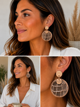Load image into Gallery viewer, Luna Earrings