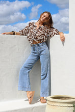 Load image into Gallery viewer, Betty Front Pocket Jeans