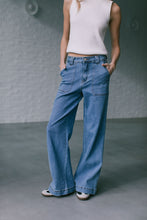 Load image into Gallery viewer, Dana Patch Pocket Jeans
