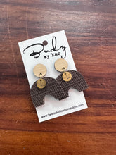 Load image into Gallery viewer, BudzbyKaz Linen earrings