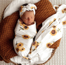 Load image into Gallery viewer, Snugglehunny Jersey Wrap