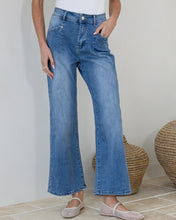 Load image into Gallery viewer, J-Lo Denim Jeans