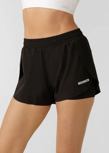 LORNA JANE Lightspeed Phone Pocket Shorts