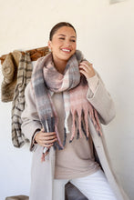 Load image into Gallery viewer, Winter Scarf