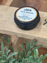 Load image into Gallery viewer, BILLY &amp; BEAR Solid Perfume