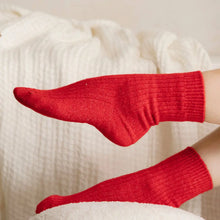 Load image into Gallery viewer, Bed &amp; Butter Socks