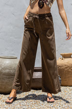 Load image into Gallery viewer, Willow Tencel Denim Jean