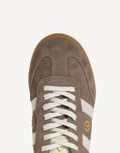 Load image into Gallery viewer, Goodsole Sneakers