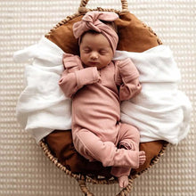 Load image into Gallery viewer, Snugglehunny Organic Growsuit