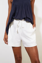 Load image into Gallery viewer, Tanna linen shorts